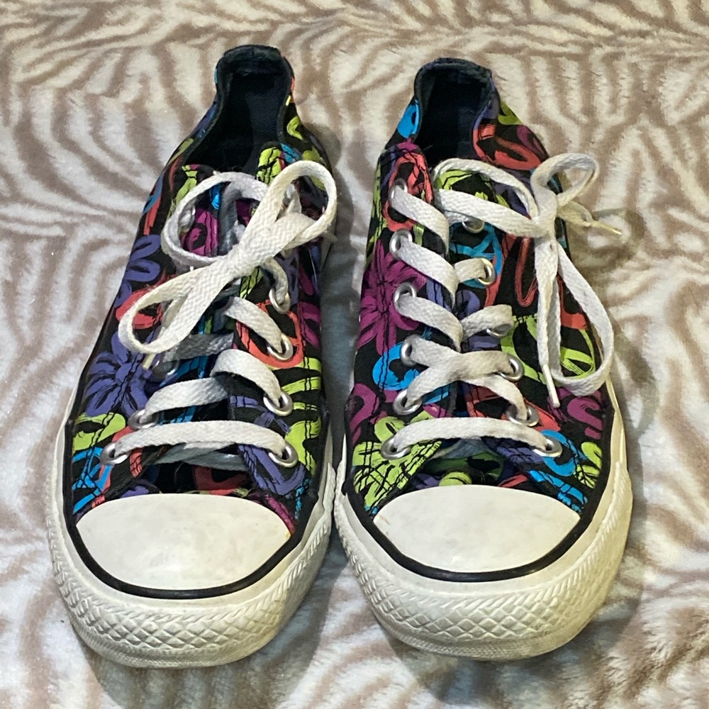 Multi colour Converse